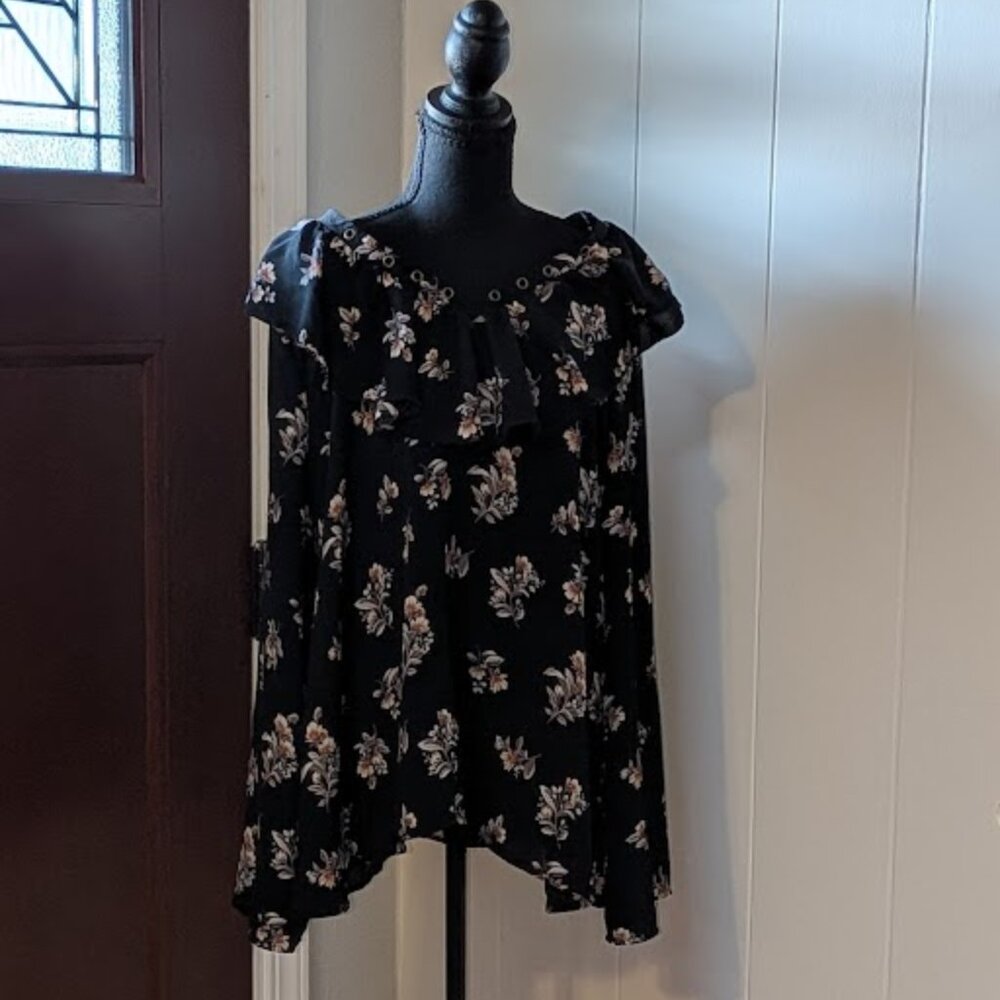 "Signature Studio" Long Sleeve Blouse/Floral/Size Large/Black